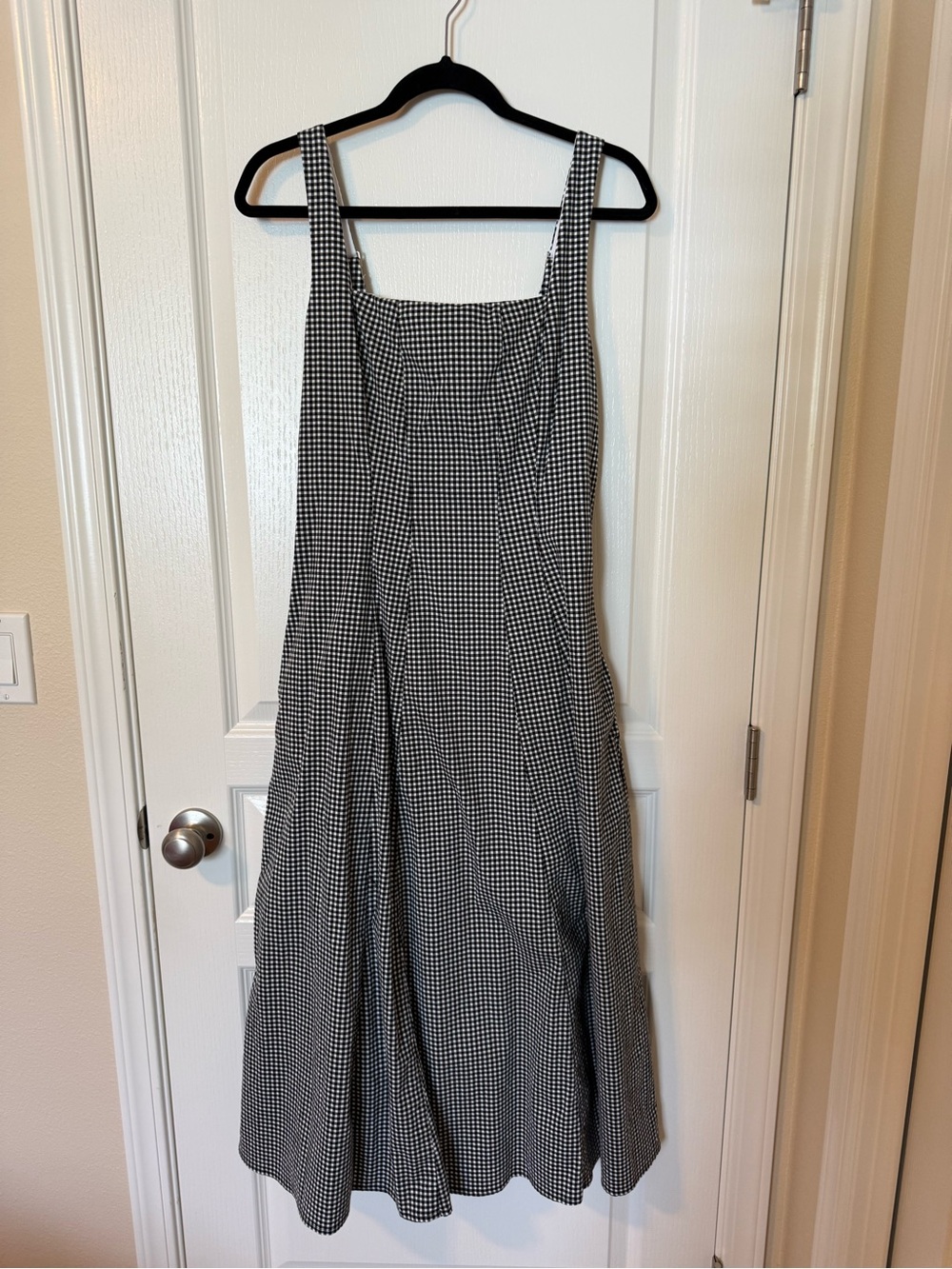 Abercrombie & Fitch Black and White Gingham Midi Dress